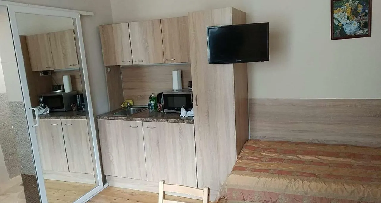 Private Rooms Siesta Varna Guest house
